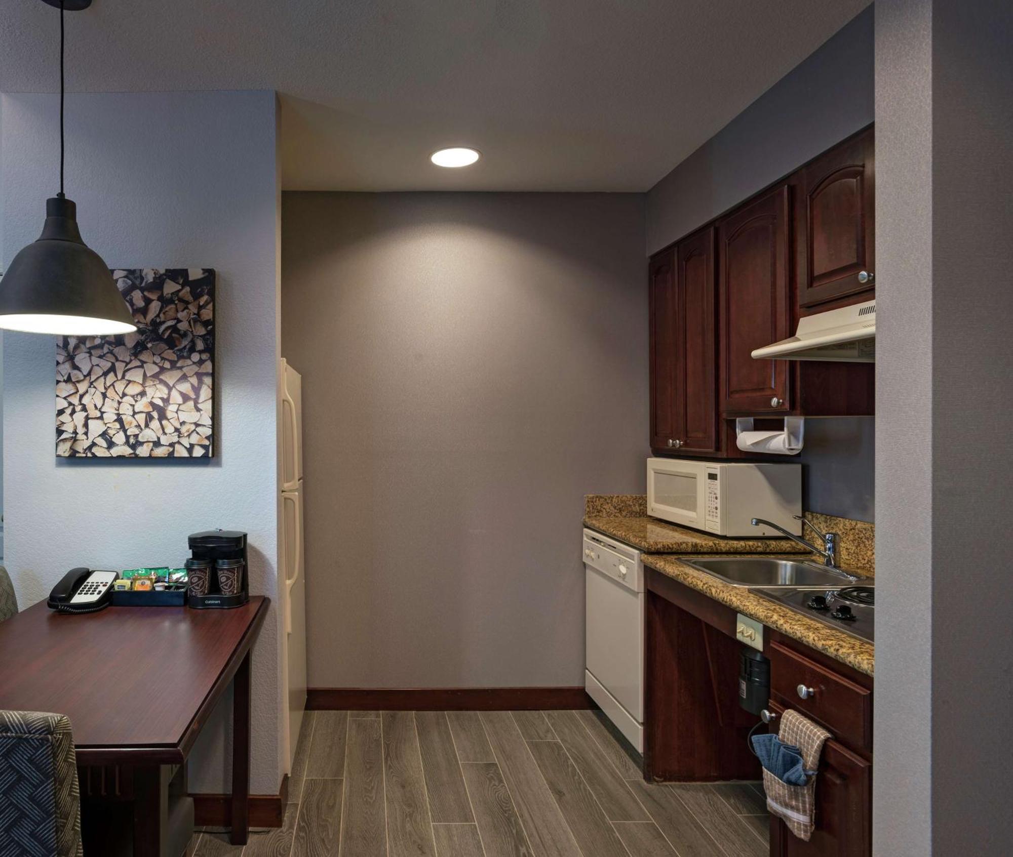Homewood Suites By Hilton Fort Collins Zewnętrze zdjęcie